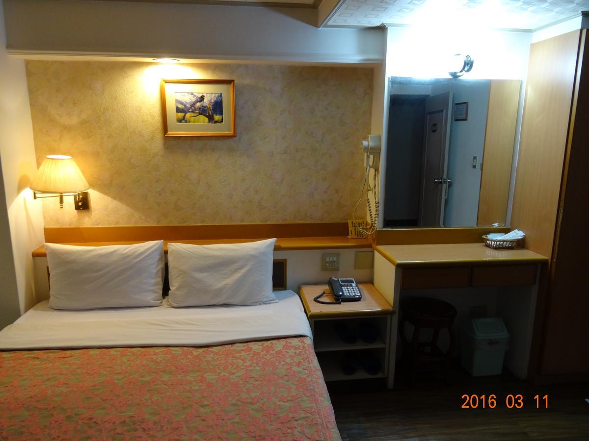 Jia Xin Hotel 자이 외부 사진