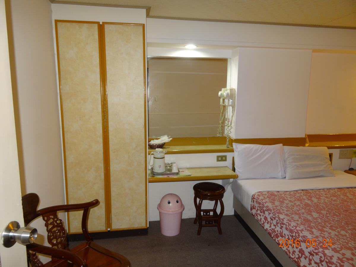 Jia Xin Hotel 자이 외부 사진
