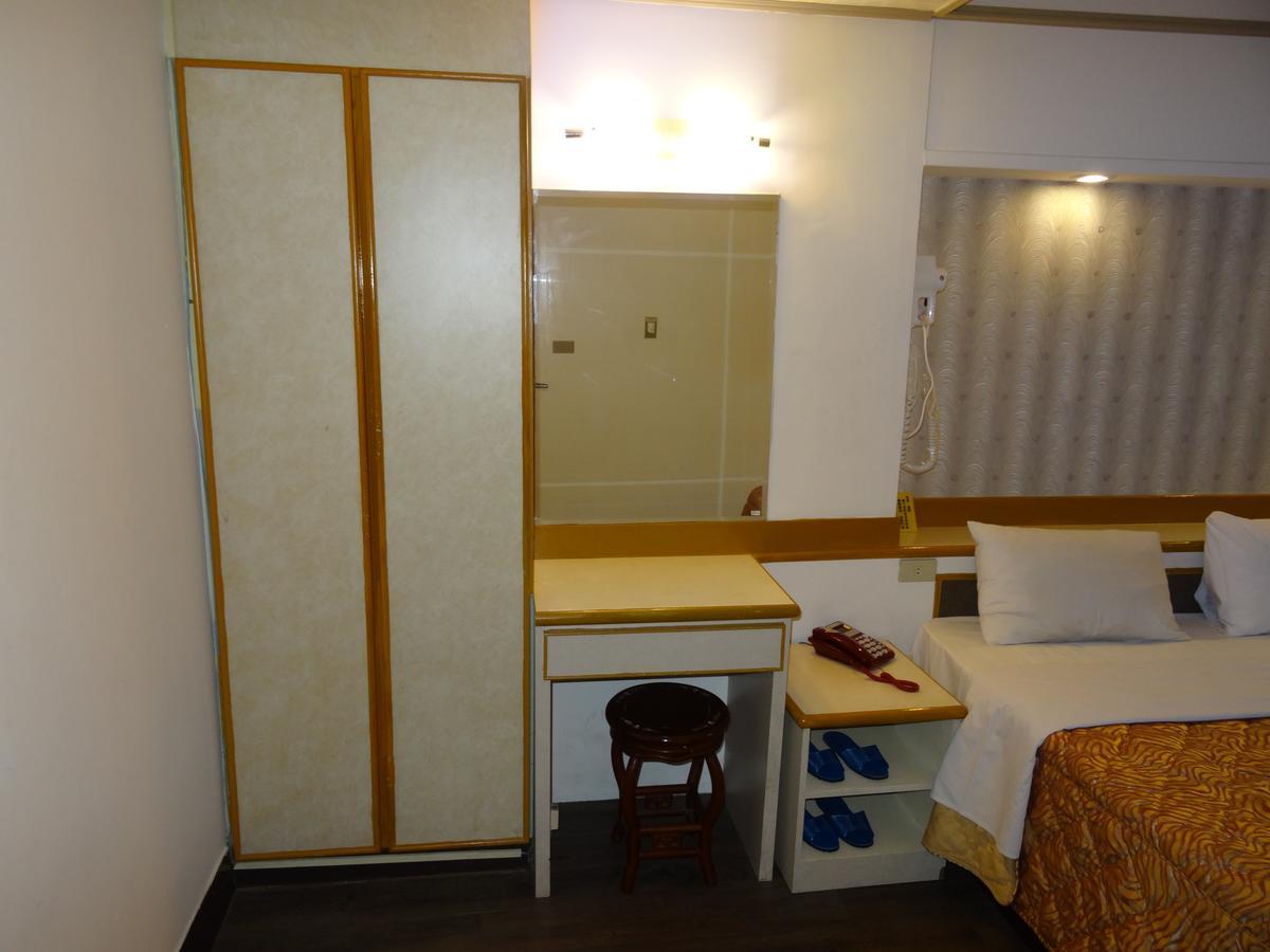 Jia Xin Hotel 자이 외부 사진